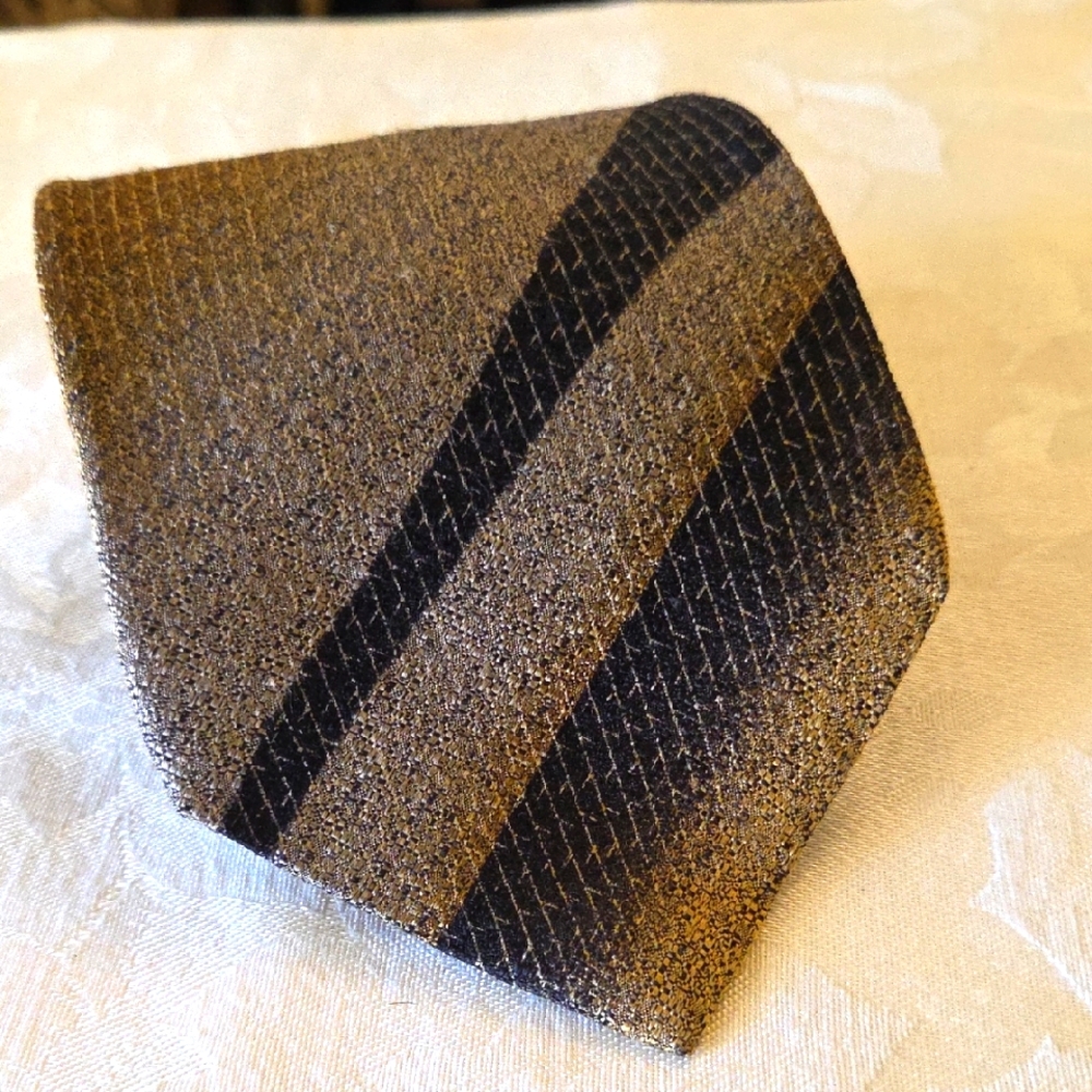Axis Vintage Silk Necktie
